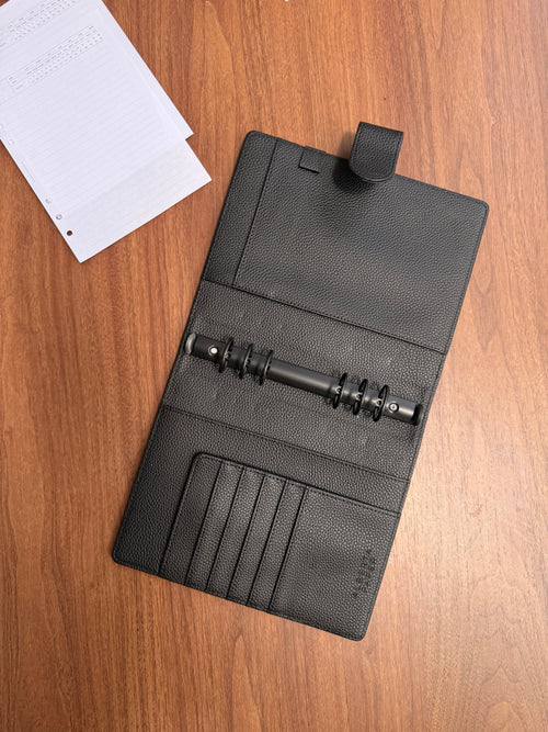 Agenda esencial de anillos | cuero vegano | A5 | NEGRO